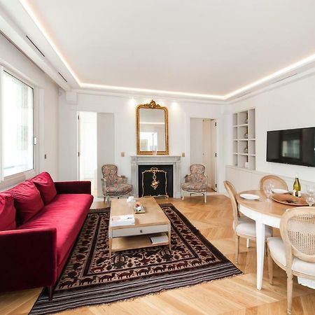 Luxury Montaigne Apartment París Exterior foto
