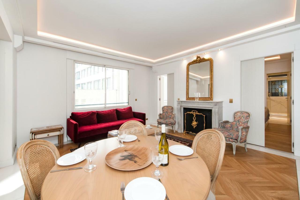 Luxury Montaigne Apartment París Exterior foto