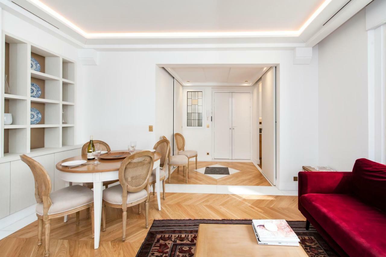 Luxury Montaigne Apartment París Exterior foto
