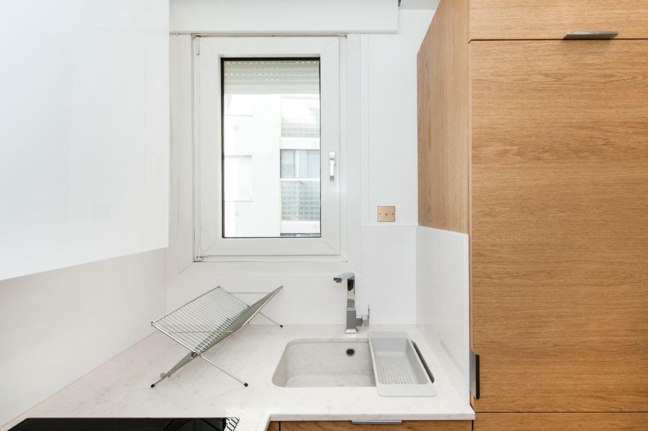 Luxury Montaigne Apartment París Exterior foto