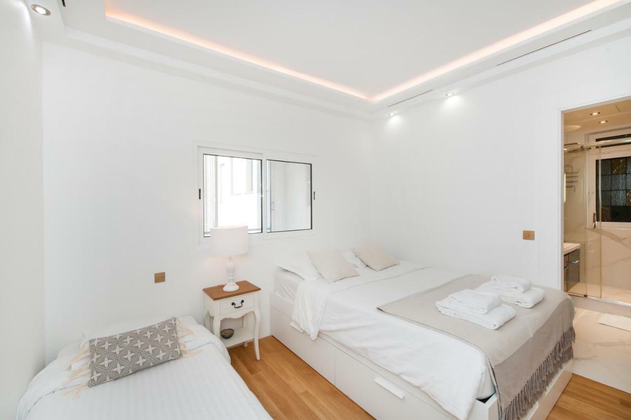 Luxury Montaigne Apartment París Exterior foto